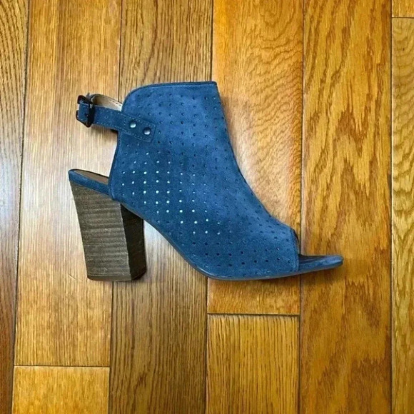 Diba Blue Suede Peep Toe Laser Cut Booties - Picture 2 of 10